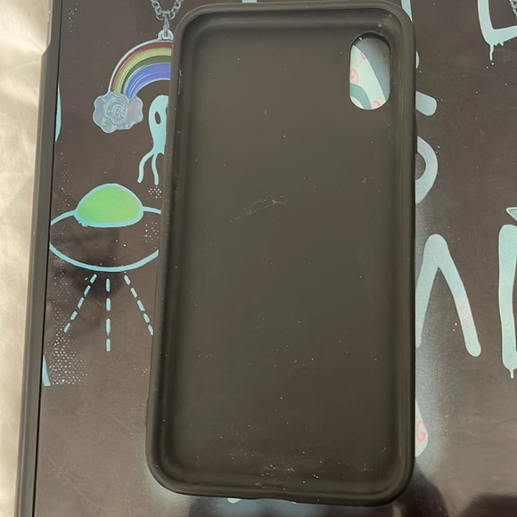 Genuine Gucci iPhone X case - Picture 3 of 3